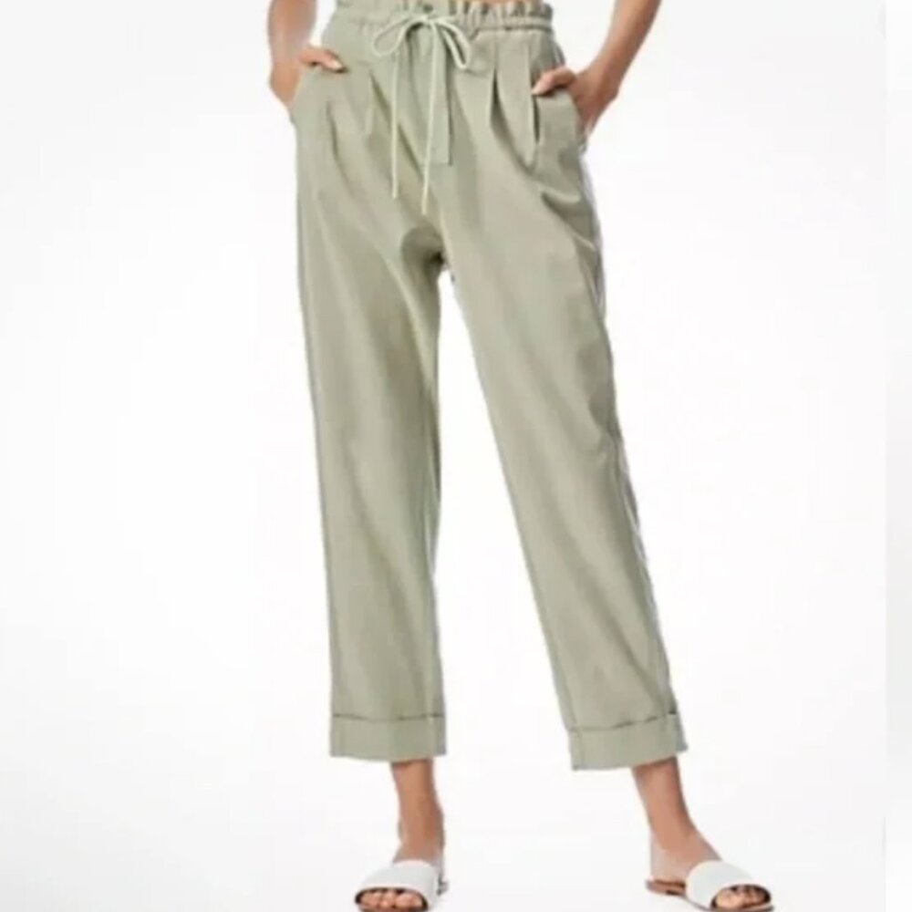 ALICE + OLIVIA Liliana Cuff Pleated Paperbag Pant, Sage Green, Size L/XL
